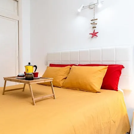 Yolo House - Apartman *