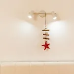 Апартаменты Yolo House - *
