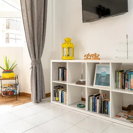 Yolo House - Apartament