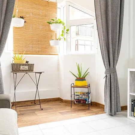 Yolo House - Apartament