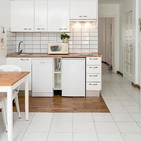 Apartamento Yolo House - *