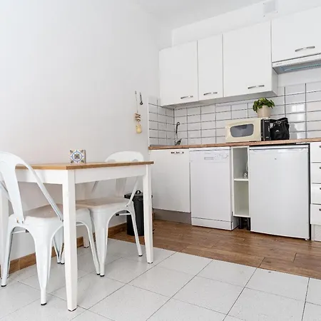 Yolo House - Apartament