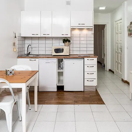 Yolo House - Apartament